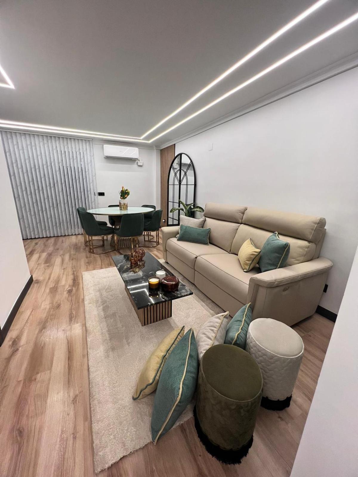 オロペサ・デル・マールAtico Luxury Marina D'Orアパートメント エクステリア 写真