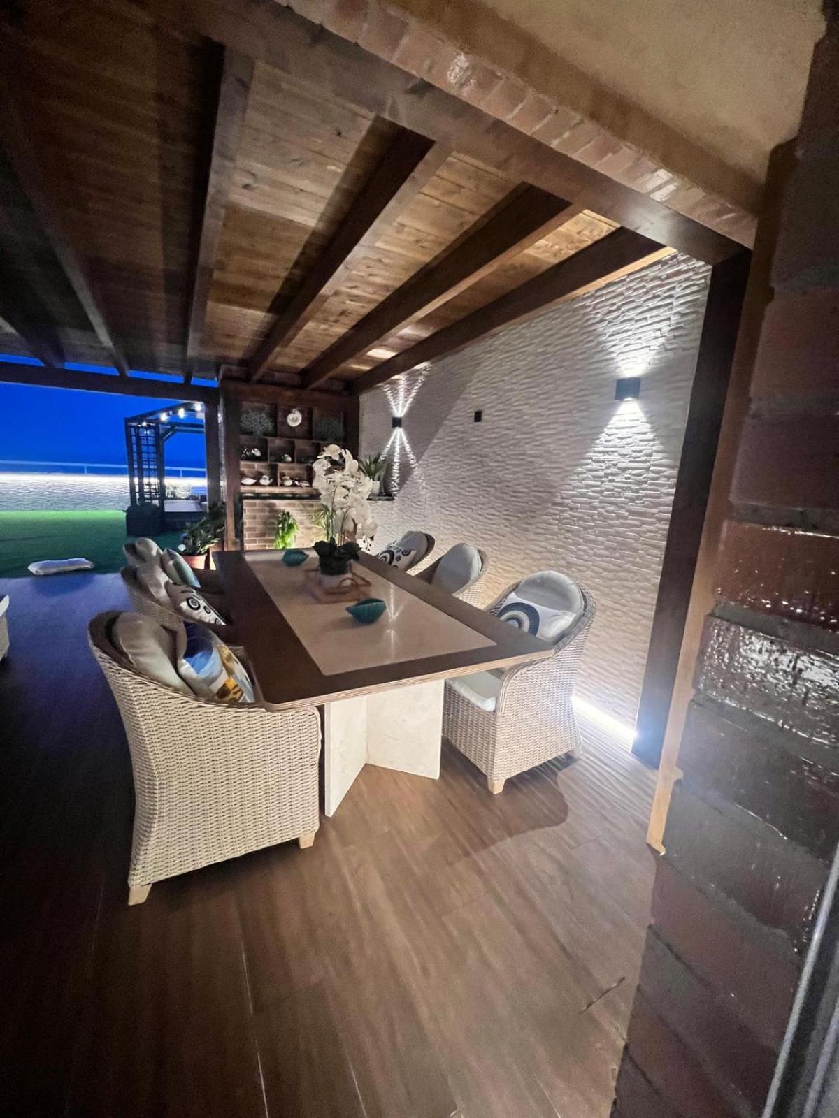 オロペサ・デル・マールAtico Luxury Marina D'Orアパートメント エクステリア 写真