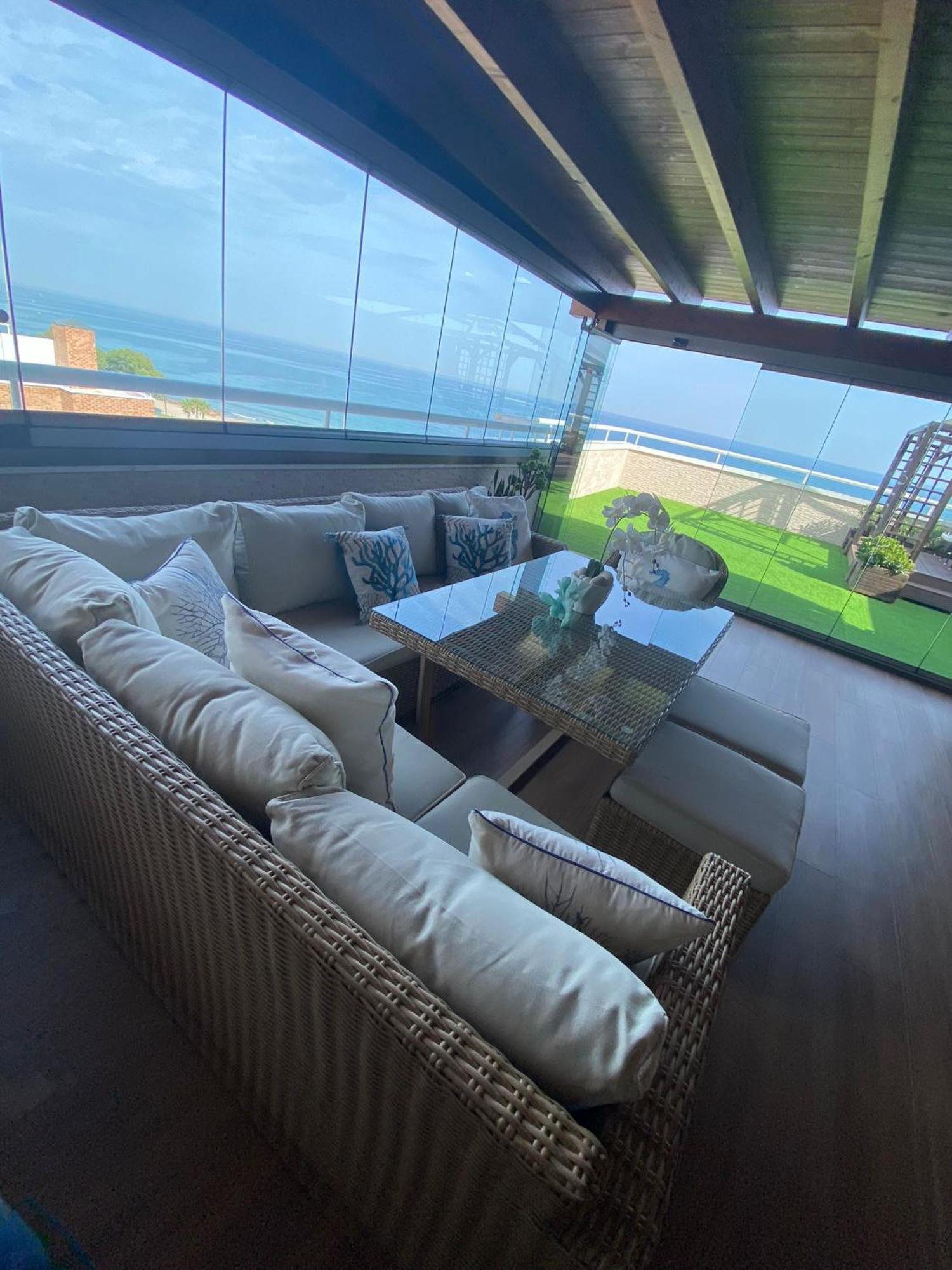 オロペサ・デル・マールAtico Luxury Marina D'Orアパートメント エクステリア 写真